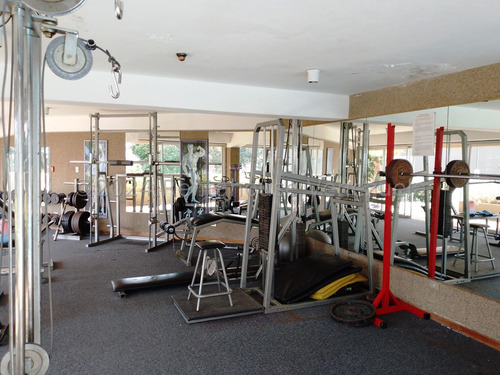 Alquiler De Departamento En Colinas Bello Monte #25-15077