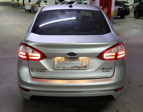 Ford New Fiesta Sedan 2015 1.6 Titanium Flex Powershift