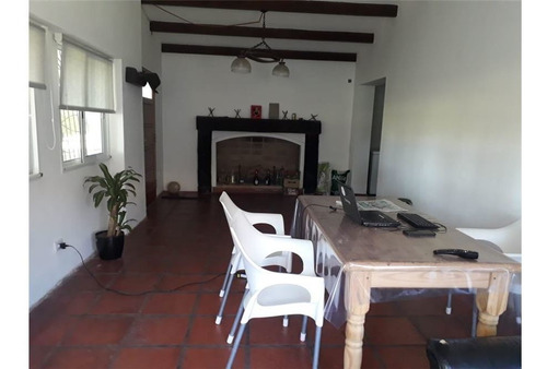 Venta - Casa Quinta Con Piscina En Ibarlucea