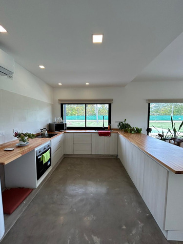 Se Vende Hermosa Casa En Barrio Doña Luisa