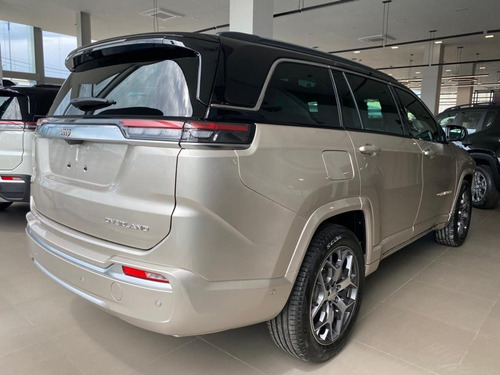 Jeep Commander 1.3 Overland Turbo Flex Aut. 5p