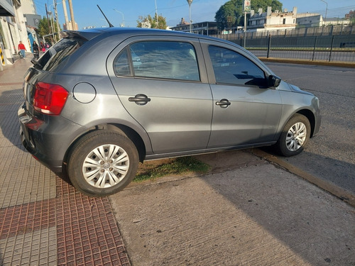 Imagen 21 de 25 de Volkswagen Gol Trend 2017 1.6 Trendline 101cv Msi