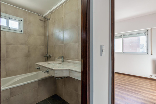Departamento Venta Centro 1 Dormitorio Balcón Al Frente Oroño