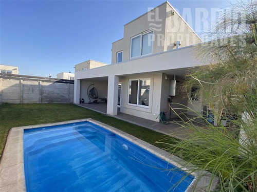 Imagen 1 de 20 de Casa En Venta De 4 Dorm. En Colina