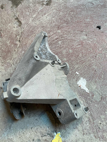 Base De Alternador Y Compresor De Fiat Palio Siena 1.3 E1