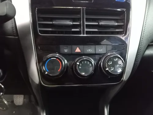 Toyota Yaris SEDAN CORE 1.5L L4 107HP TM