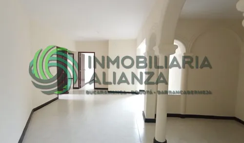 Apartamento En Arriendo En Centro. Cod A4340