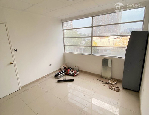 Local Comercial Funcionando En Venta / Inversión / Stgo.