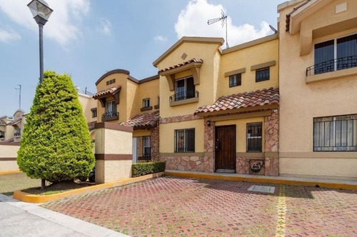 Casa En Venta En Los Arcos Tecamac / Recuperacion Bancaria Laab1