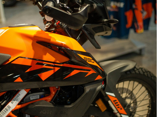 Imagen 8 de 25 de Ktm Adventure 390 Con Rayos Unidades Disponibles
