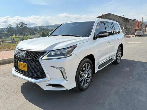 Lexus LX 2 5.7 570