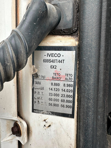 Iveco Stralis 440 6x2 2014 - Tvg Caminhões
