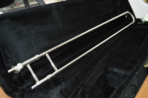 Trombon B Tenor Con F Trigger + Estuche Y Accesorios