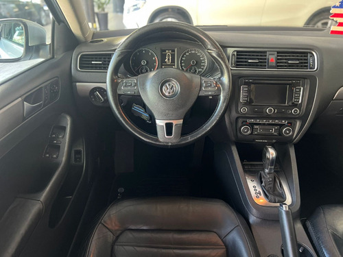 Volkswagen Jetta 2.0 Tsi Highline 4p