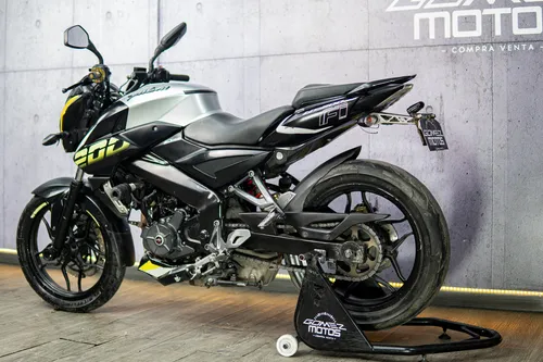 Bajaj Pulsar Ns 200 2019