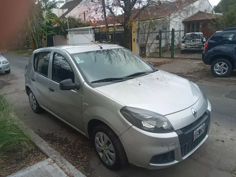 Renault Sandero 1.6 Authentique Pack I 90cv