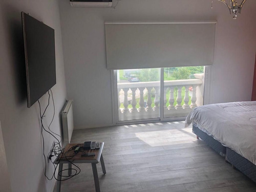 Venta Hermoso Chalet 5 Ambientes En Country La Concepcion