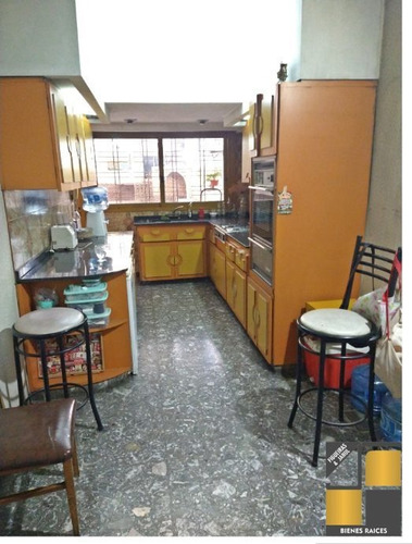 Imagen 10 de 14 de Local Con Vivienda En Venta En Valentin Alsina