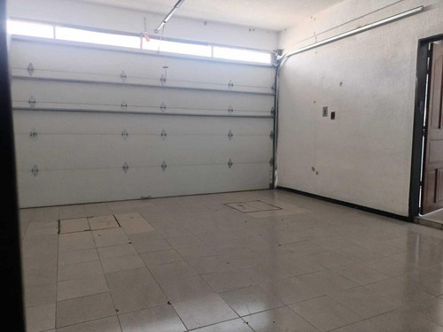 Edificio En Venta En Las Coloradas