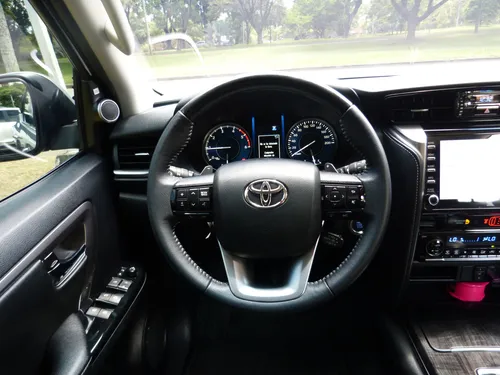 Toyota Fortuner Srv 2022 Diesel