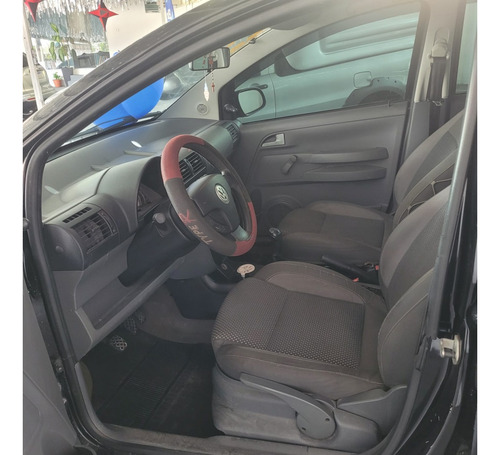 Volkswagen Fox 1.0 MI ROUTE 8V FLEX 4P MANUAL