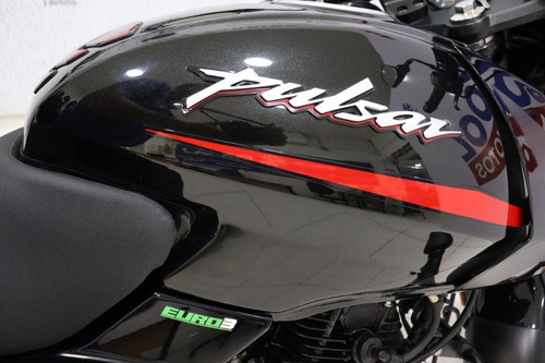 Imagen 8 de 21 de Bajaj Pulsar 180 Neon Fi
