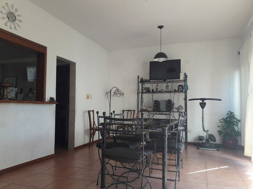 Venta Casa Florida Oeste 4 Dormitorios