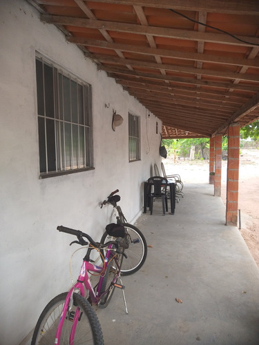 Vendo Casa .com Pequeno Sitio Frutífero E Casa Do Caseiro