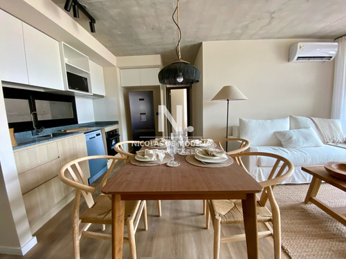 Modero Diseño Departamento De 2 Dormitorios En Venta