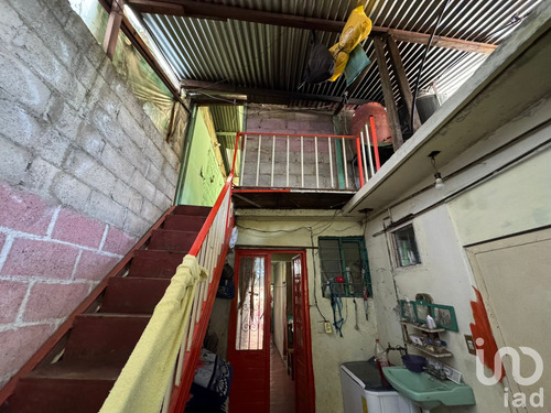 Venta Casa 2 Ambientes Santa Lucia