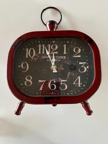 Reloj De Adorno Tamaño Mediano Color Bordo ( Lo Vendo Adorno