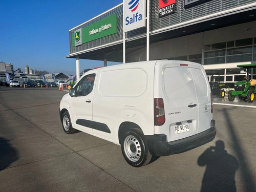 Peugeot Partner Partner 1.6 HDI 90HP PL AA E5