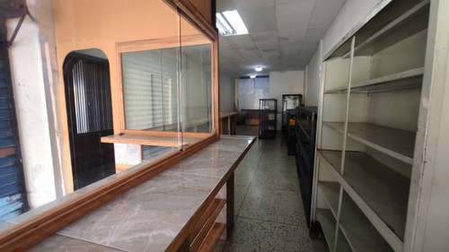 Imagen 6 de 10 de Marlyn Padrón Vende Locales En San Joaquín Avenida Bolívar Carabobo Mlyn 132705