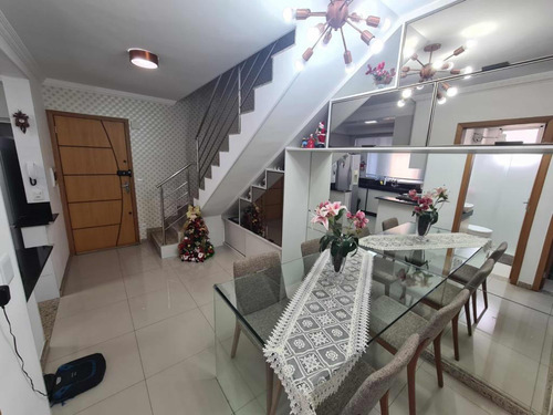 Apartamento Cobertura Duplex Com Sol Da Manhã/tarde, Rua Silenciosa E Vista Livre, 3 Quartos, 3 Banheiros(2 Suites) E 2 Vagas De Garagem Cobertas E Mobiliado Pronto Para Morar!!!