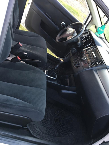 Nissan Tiida 1.8 Advance Sedan Mt 2012