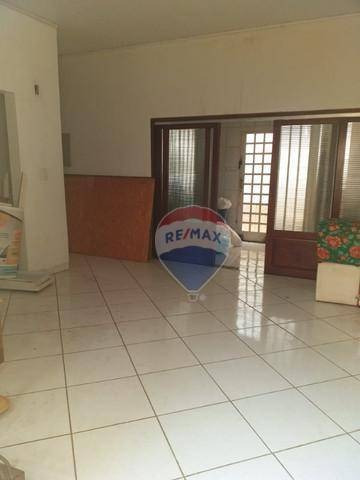 Imagem 1 de 13 de Casa 3 Quartos - Goiabeiras - Venda - Ca1076