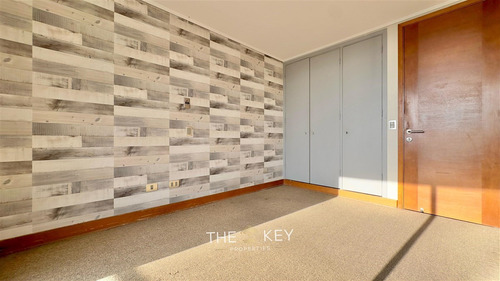 Departamento En Venta De 4 Dorm. En Vitacura