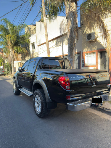 Mitsubishi L200 2.5 Cd 4wd High-power Di-d At5 Cuero