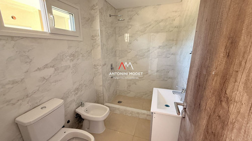 Casa Tipo Duplex A Estrenar En Chic Village - Pilar