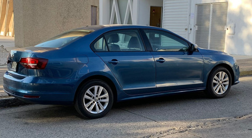 Volkswagen Jetta 2.0 Tiptronic At