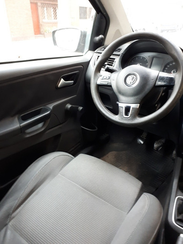 Volkswagen Suran 1.6 Comfortline 101cv 11a 2011
