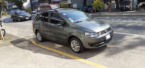 Volkswagen Suran 1.6 Trenline 2014 Km 60mil