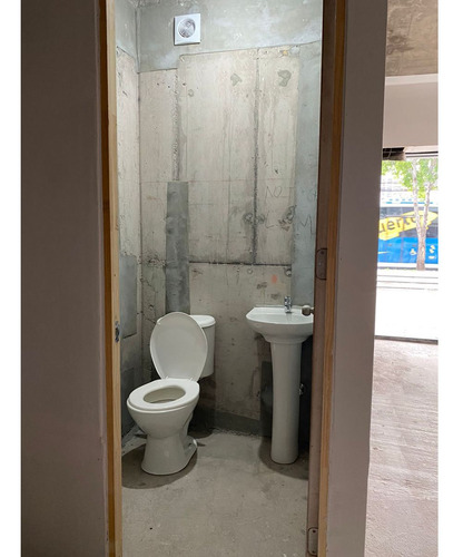 ¡oportunidad De Arriendo! Último Local En Ñuñoa.