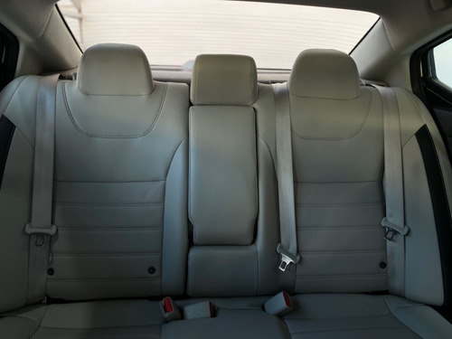 Nissan Versa Exclusive 1.6 16V Flex Aut.