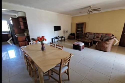Apartamento De 3 Habitaciones En Venta, Residencial Costa Verde, Santo Domingo