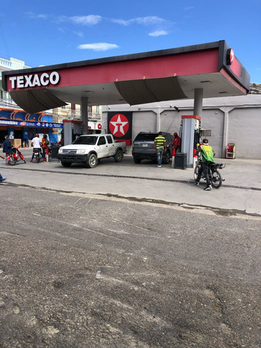 Vendo Estación De Combustible Camino La Romana