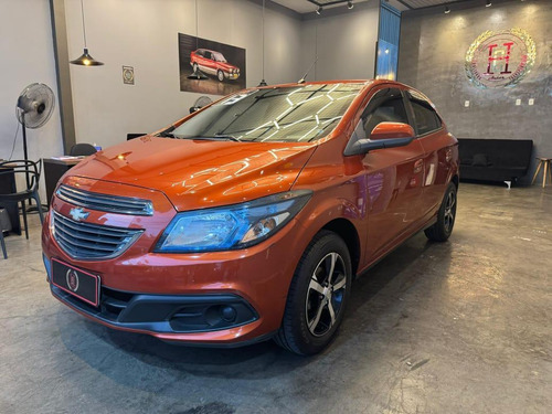 Chevrolet Onix 1.4mt Lt