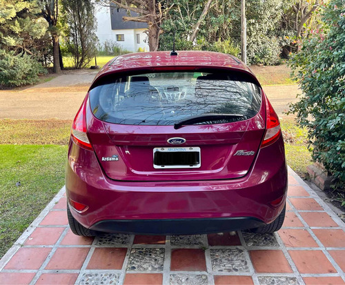 Ford Fiesta Kinetic Design 1.6 Design 120cv Titanium 2011