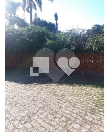 Apartamento Com 3 Dormitórios E 2 Vagas De Garagem - 28-im420496