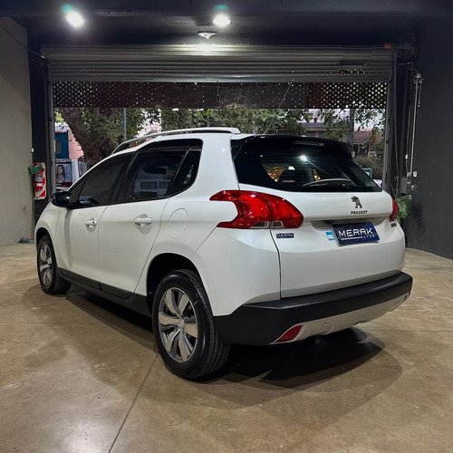 Peugeot 2008 1.6 Feline Tip